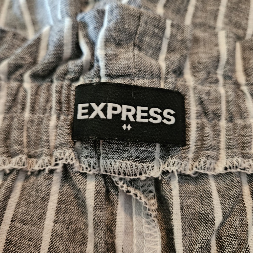 Express Shortie Super High Rise Tie Waist Shorts in Linen Blend Size Large - Picture 6 of 9